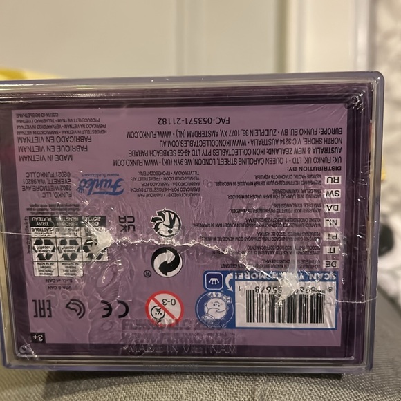 FUNKO POP ART SERIES PLUTO SEALED AMAZON EXC HARD PROTECTOR - Picture 6 of 6